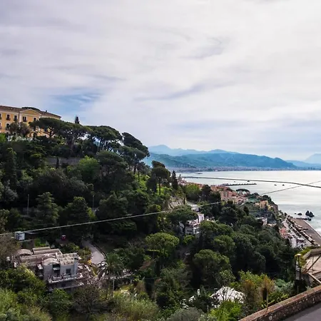 La Casa Gialla Сasa de vacaciones Vietri