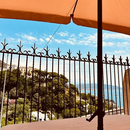 La Casa Gialla Сasa de vacaciones Vietri